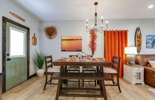 San Angelo House | New Rustic Retreat 2 BR 2 and a half BA