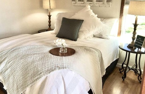 Carmel Valley House | New! Soak in a Private Hot Tub while you Enjoy the Mountain Views