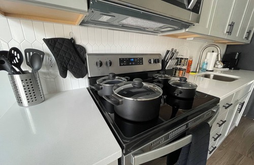 Richfield Apartment | New Spacious Studio Apartment