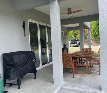 Deanes Villa | New! St Silas 3-Bdrm, 3 and a half bath Villa approx 8 minutes from pristine beaches and shopping area
