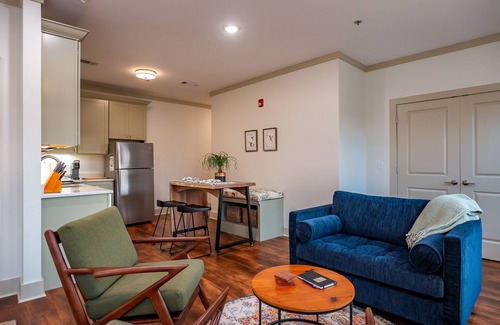 Oxford Apartment | New studio apartment! Great location! Perfect for a weekend getaway to Oxford!
