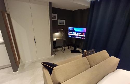 Gibraltar Apartment | NEW-Studio Apartments in EuroCity-Large Pool-Rock or Sea Views-Balcony-Free Parking-Holiday and Short Let Apartments in Gibraltar