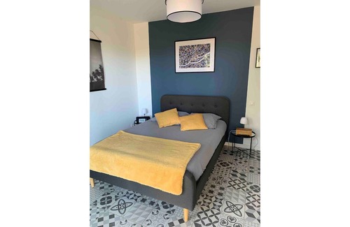 Vallet House | New studio in the village with its terrace and private location