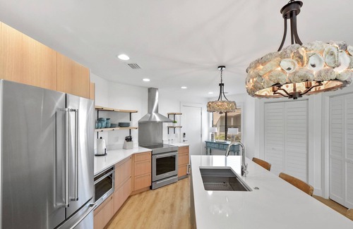 Saint Simons Island Condo | NEW! Stunning Remodeled Condo with Marsh Views
