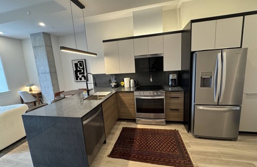 Downtown Halifax Apartment | *NEW Stylish 2B/1B Downtown Halifax