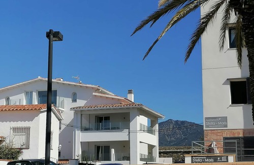 Santa Margarida Apartment | New T3 "sea" apartment with terrace