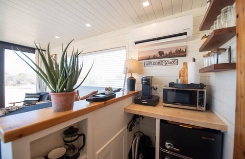 Alpine House | New! The Buffalo-Shipping Container in Alpine