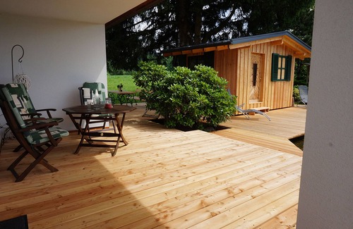 Oberhaag Apartment | NEW: the Wolkenreich Junior Suite in the garden house