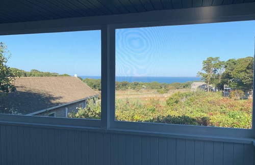 Menemsha Cottage | New to VRBO! Favorite spot of the famous photographer Alfred Eisenstaedt