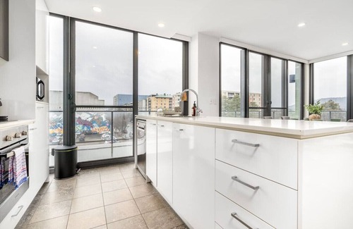 Braddon Apartment | New to VRBO: Roomy 2BR/2BA City-Centre Apt