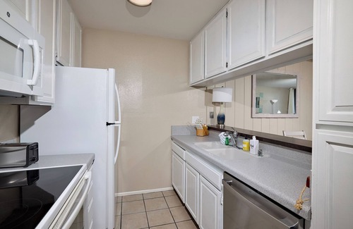 Oceanside Condo | NEW UNIT! Breathtaking Whitewater Ocean Views with Pier View!