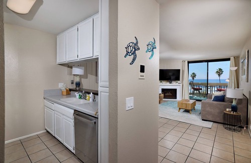 Oceanside Condo | NEW UNIT! Breathtaking Whitewater Ocean Views with Pier View!