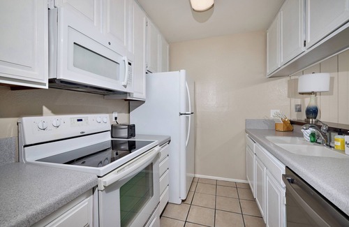 Oceanside Condo | NEW UNIT! Breathtaking Whitewater Ocean Views with Pier View!