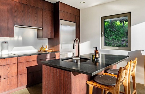 Hudson House | NEW: Unparalleled Hudson River Views in Hudson