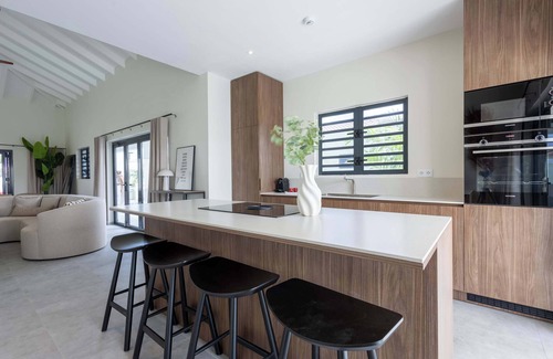 Marie Pampoen Villa | NEW | "Villa Kura Cura" - 5 Minutes to Mambo Beach