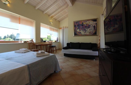 Capitana Villa | New villa next to beautiful beach