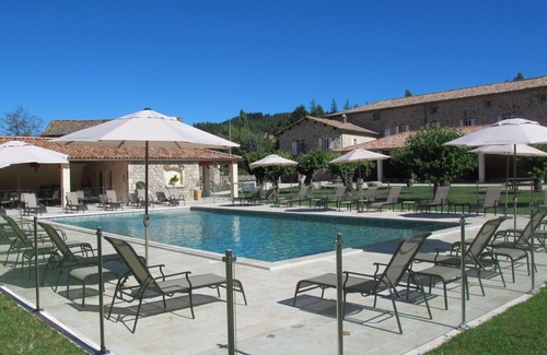 Jaujac House | NEW Villa Olga, ideal for vacations with friends or family