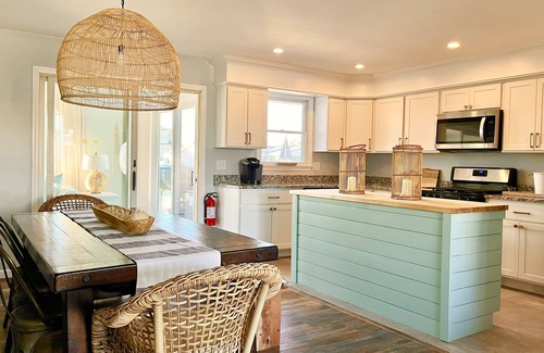 Point Pleasant - Toms River House | NEW WATERFRONT LISTING Peaceful dockside cottage | off-season tranquility