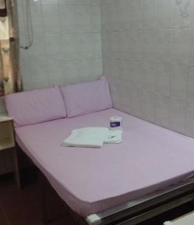 Tsim Sha Tsui House | New Yan Yan Guest House reception 9th floor Flat E4 E6