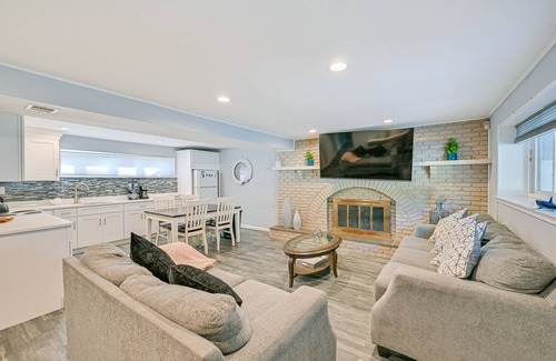 North Great River Apartment | New York Abode w/Pool & Patio, Near Times Square!
