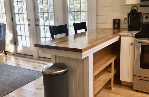 Eastern Vermont House | ✪New✪A modern farmhouse cottage near Stowe, VT!
