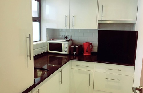 Gibraltar Apartment | Newely Renovated designer studio in Marina Bay