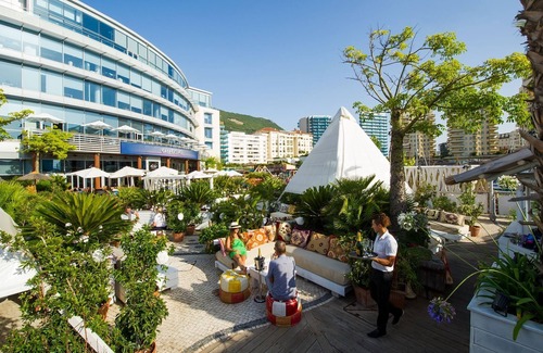 Gibraltar Apartment | Newely Renovated designer studio in Marina Bay