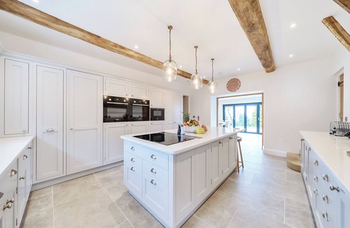 Calwich Other | Newely Renovated Stunning Farmhouse with Hot Tub