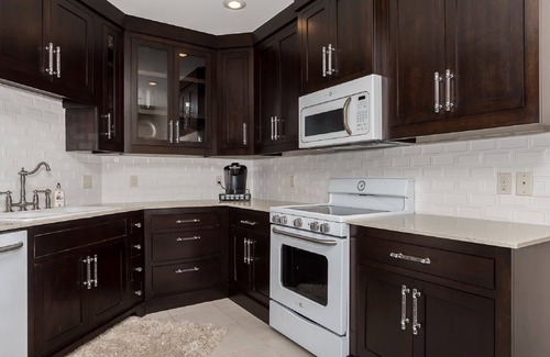 Downtown Condo | Newer Condo.Just Steps to Everything in Downtown Bentonville!
