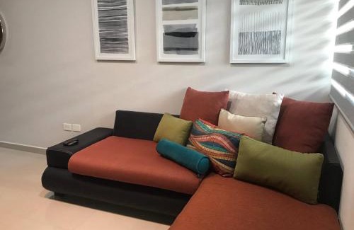 Las Gaviotas Apartment | Newer Ground Floor Apartment Near The Beach, Shops