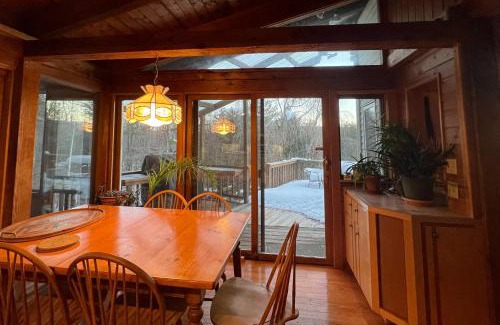 Williamsville House | Newfane Hill Retreat