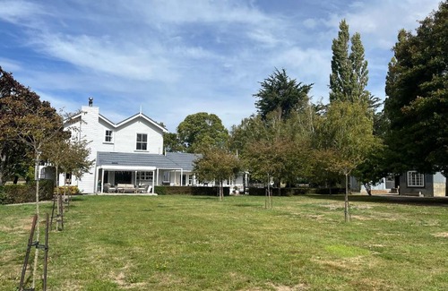 Sefton House | Newfields Country Retreat