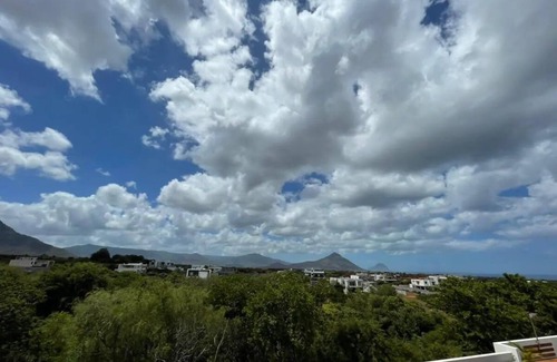 Flic-en-Flac Apartment | Newly built 3 bed apartment with private rooftop