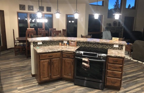 Lead Cabin | Newly built cabin In the heart of the Black Hills