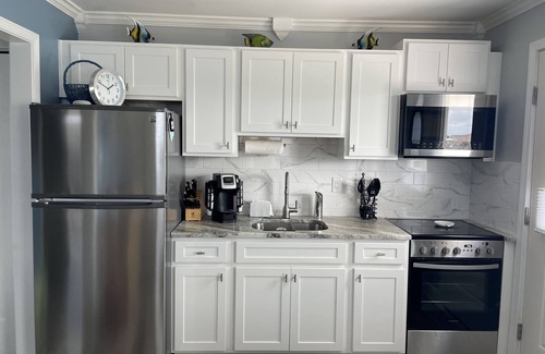 Ortley Beach Condo | Newly built condo 1 block from beach - great getaway.