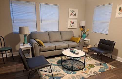 Durham Cottage | Newly built cottage in historical district close to walking trails and downtown.