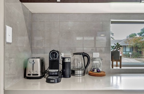 Prospect House | Newly built cozy double storey 3 bed room house at Prospect.