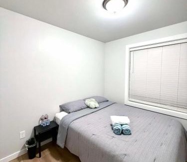 Tukwila House | Newly built home, ample parking, near SEA Airport