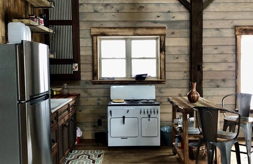 Burlington House | Newly built house in Rabbit Hash with Old World charm/Creation museum and ark.