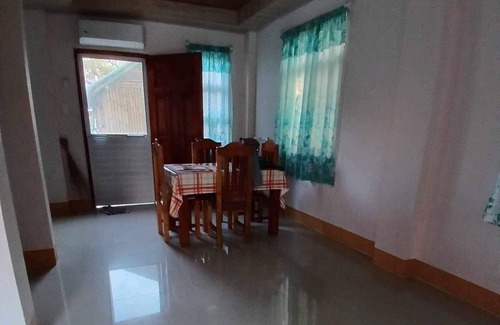San Juan House | Newly built house located 7 minutes to the surf-town of San Juan, La Union