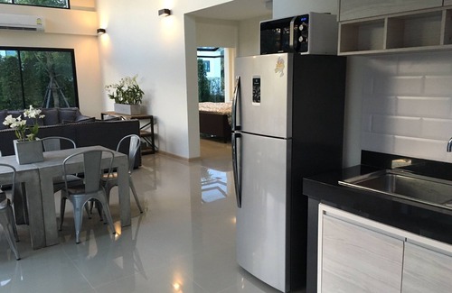 Rayong Province Villa | Newly built luxury modern villa near mile-long beach in Rayong/Mae Rumphung beach