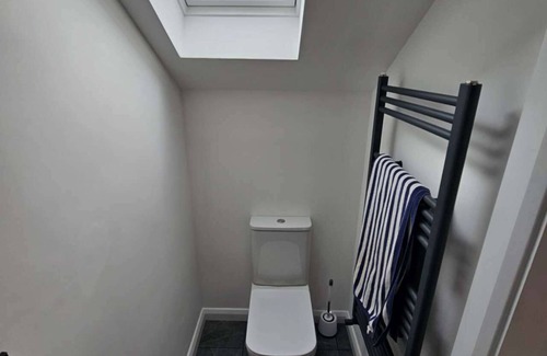 Roscoe House | Newly converted attic room with private en-suite. 5 mins to Galway racecourses