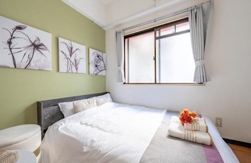 Nishi Apartment | Newly opened Hotel 3 京セラドーム徒歩10分 道頓堀 関西空港 大阪城 海遊館直行 USJ1回乗換 出張 Family friendly Free parking 15 minutes by car to USJ