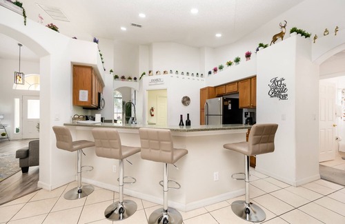 Orange Tree House | Newly Refurbished, Private Pool & Spa, Large Corner Lot, Close to Disney