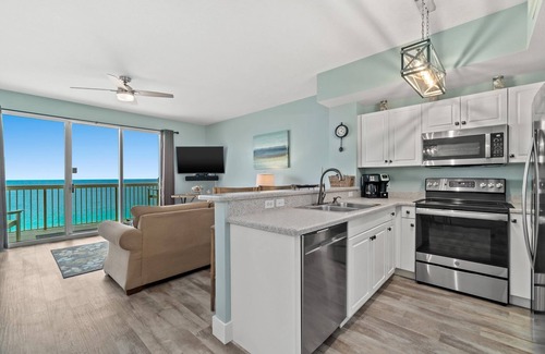 Miramar Beach Condo | Newly Remodeled Condo, Queen Murphy Bed, Free Beach Service March-October