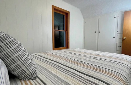 Suttons Bay Other | Newly remodeled 1890’s Farmhouse. Near TART trail, boat launches and wineries