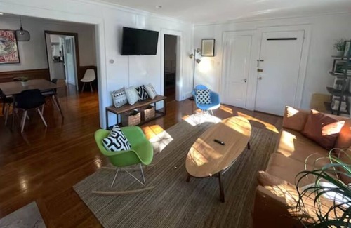 Cambridge Apartment | Newly Remodeled 3 bedroom - Cambridge/ Harvard/ MIT