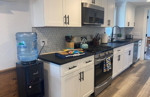 Green Harbor-Cedar Crest House | Newly remodeled 4 bed/2 bath, walking distance to beautiful Duxbury Beach!