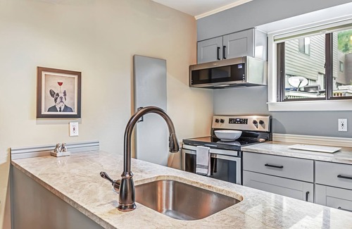 Vail Condo | Newly remodeled condo in great location with fabulous views!