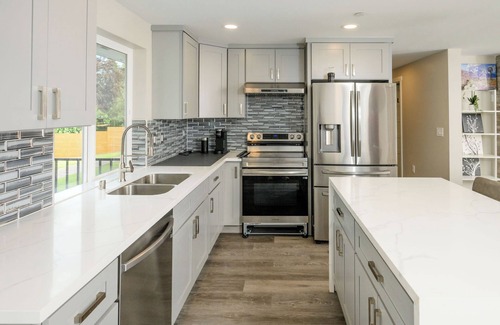 Kent House | Newly remodeled gated house Kent,Des Moines, Fedral way with AC and Office